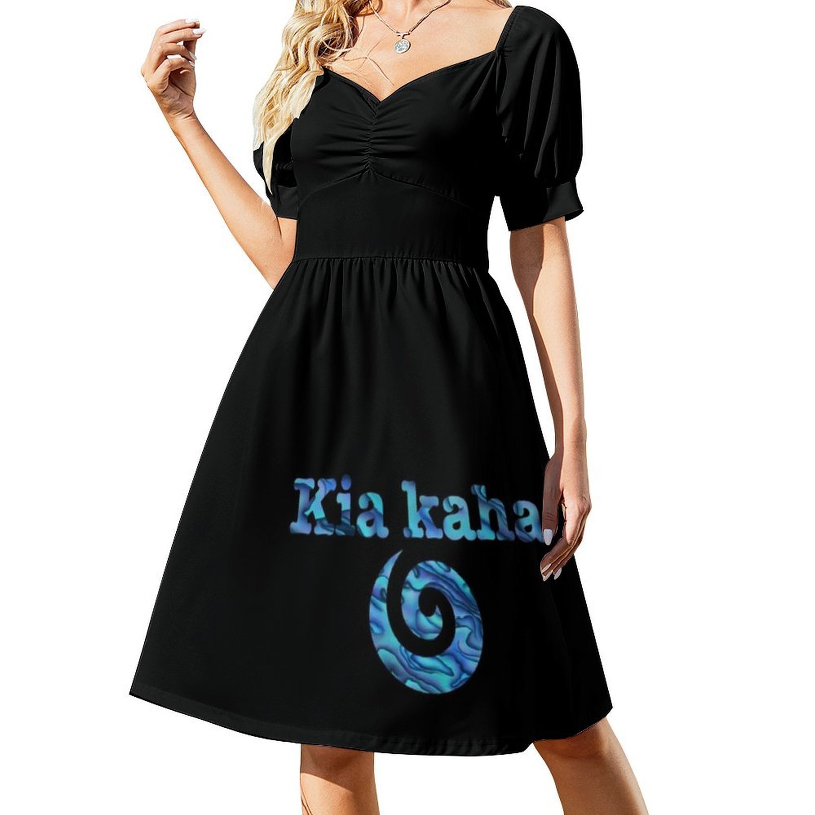 Kaha Koru Kleid mit herzförmig – Summer Clothing Nz Bewertung und Preis